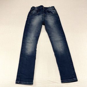 Zara boys slim fit jeans size 9-10. Distressed blue.
